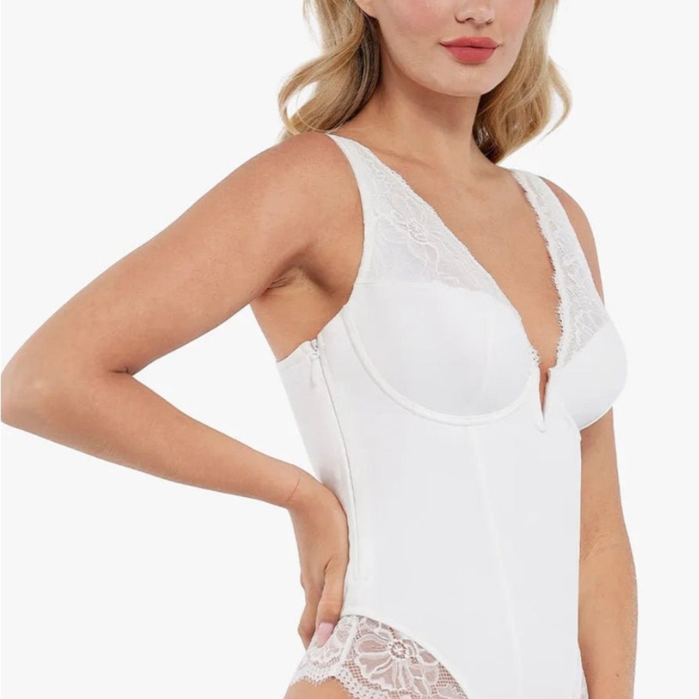 Shapewear Deep V-Neck Sculpting Lace Inset Bodysuit (Thong)